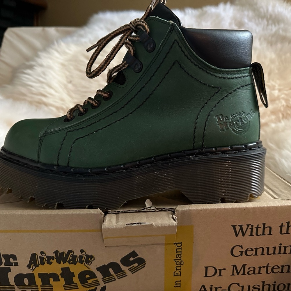 Like new 90’s Dr. Marten ankle boots - Picture 8 of 11